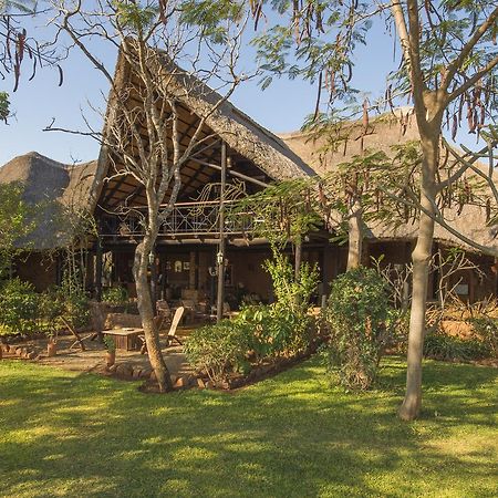 Stanley Safari Lodge Livingstone Bagian luar foto