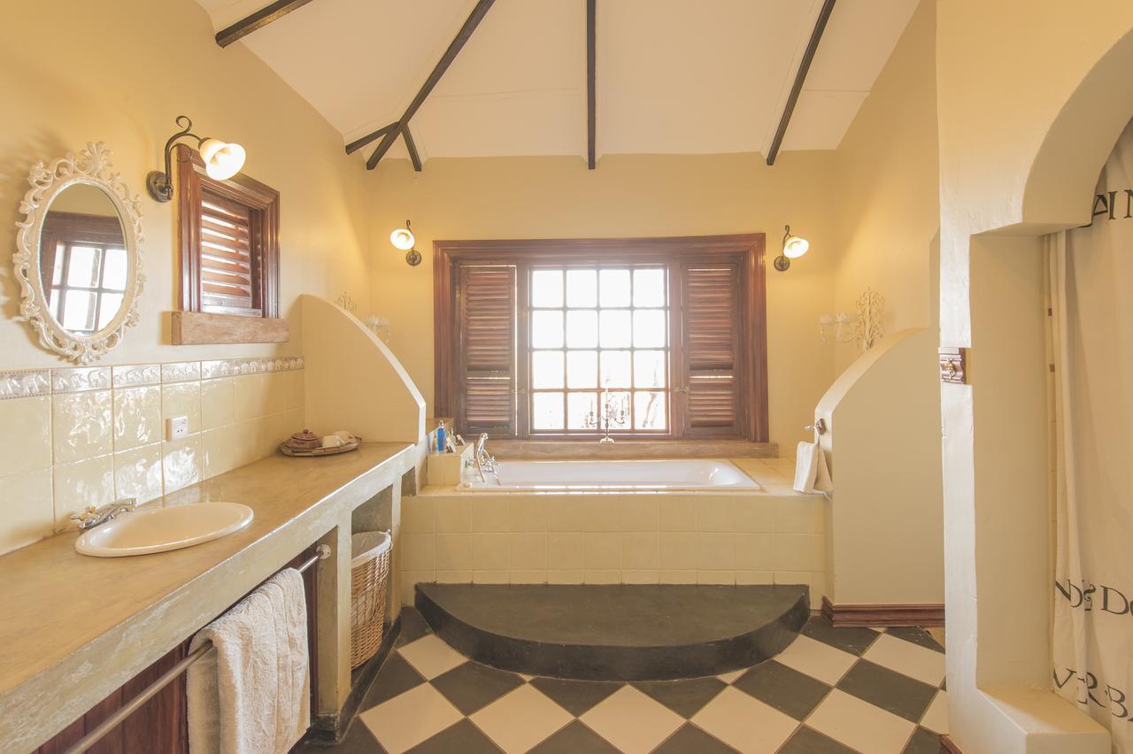 Stanley Safari Lodge Livingstone Bagian luar foto